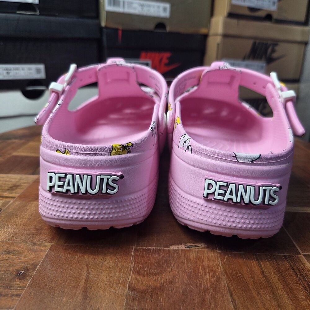 CROCS PEANUTS PINK MARY JANE CLOG Snoopy Woodstock NWT M/7 W/9 - Picture 7 of 8